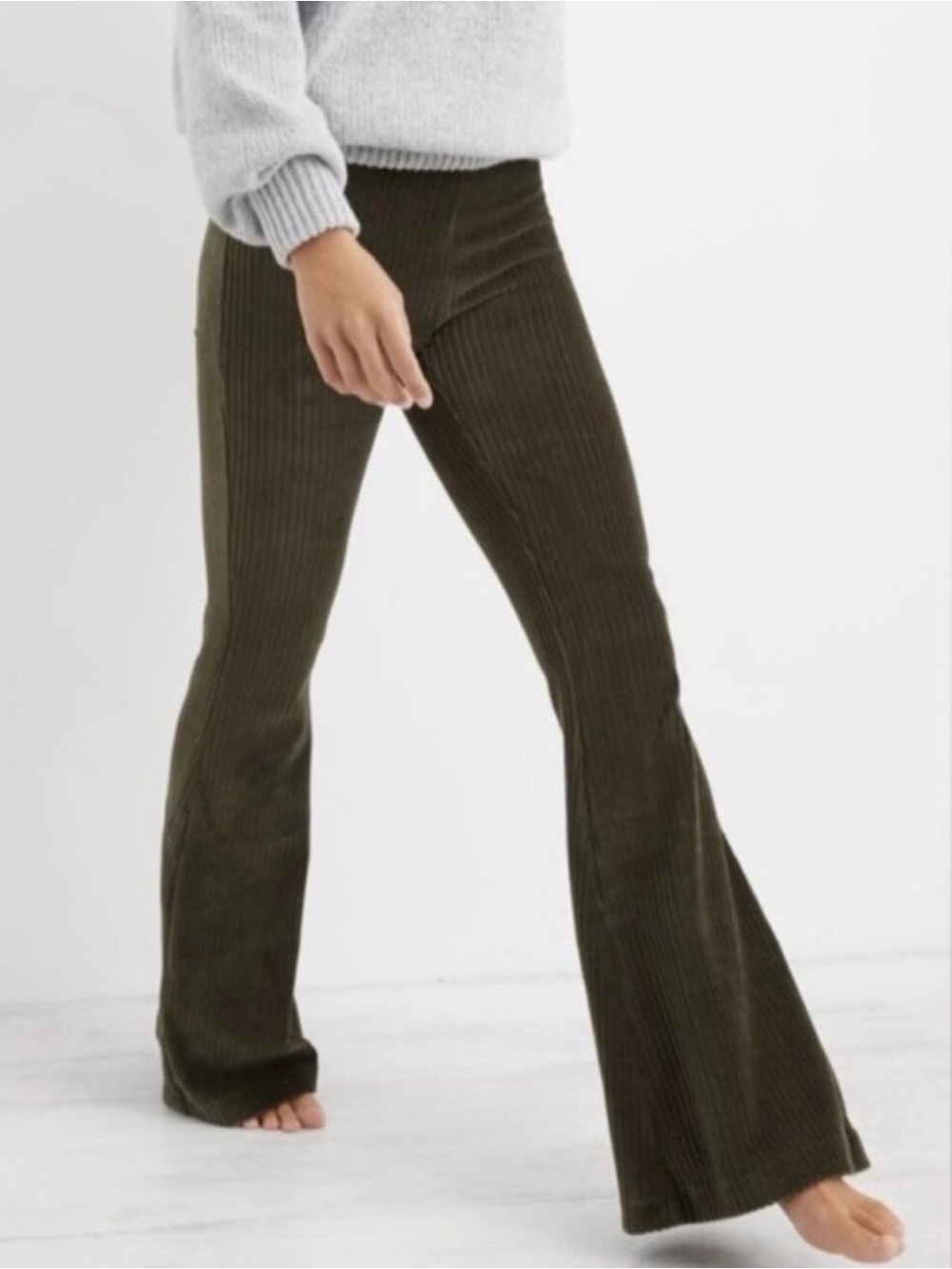 Aerie Groove On Velour Ribbed Flare Pants Olive Green XL Regular
